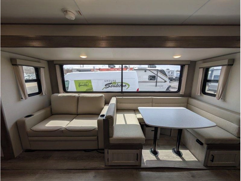 Coachmen Catalina 273dbhck 2026 alt