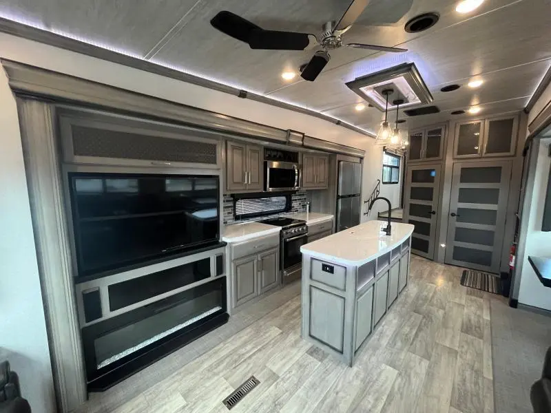 2021 Keystone RV Montana