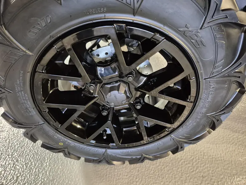 2026 Can-Am OUTLANDER MAX XT 700 thumbnail 3