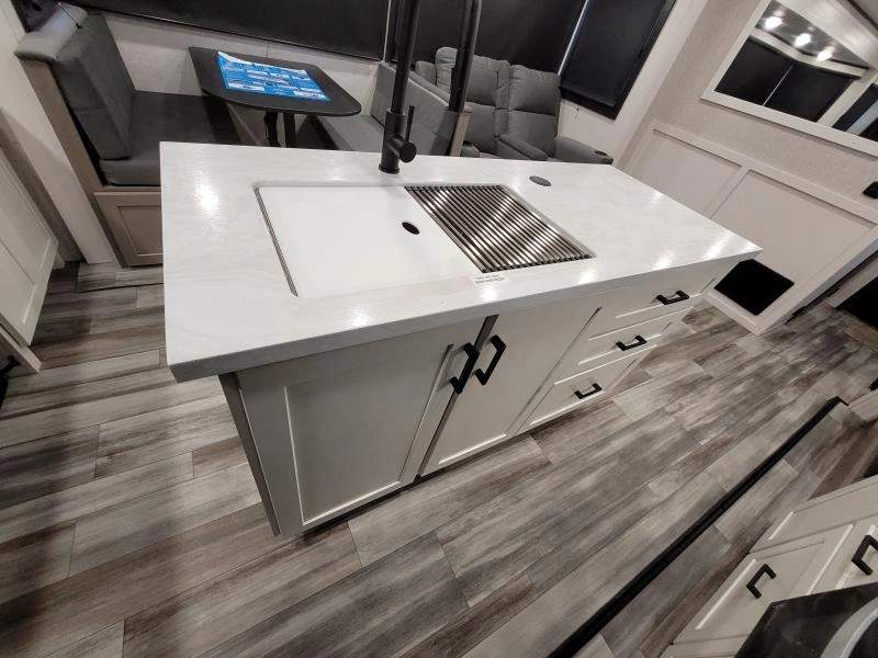 Jayco Jay Feather 27mk 2025 alt
