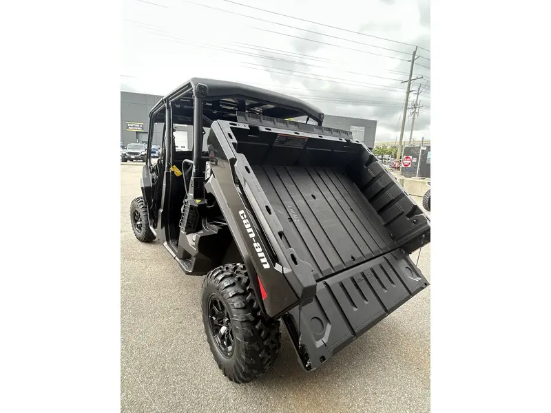 2026 Can-Am DEFENDER MAX XT HD11 thumbnail 8