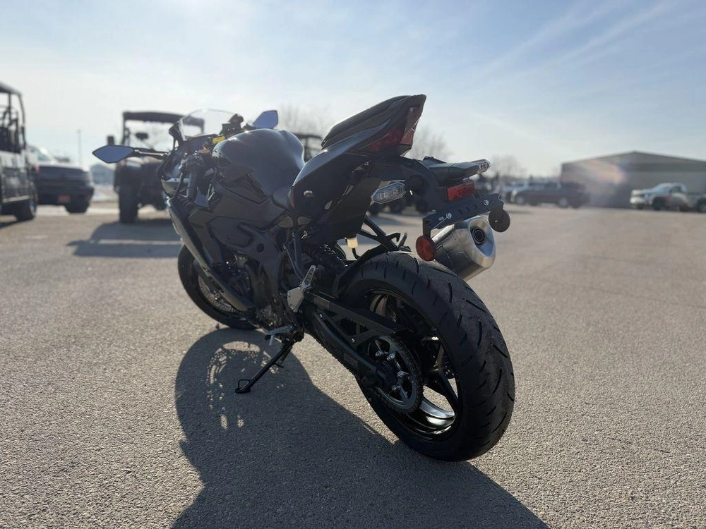 2026 Kawasaki Ninja® Zx™-4r Abs alt