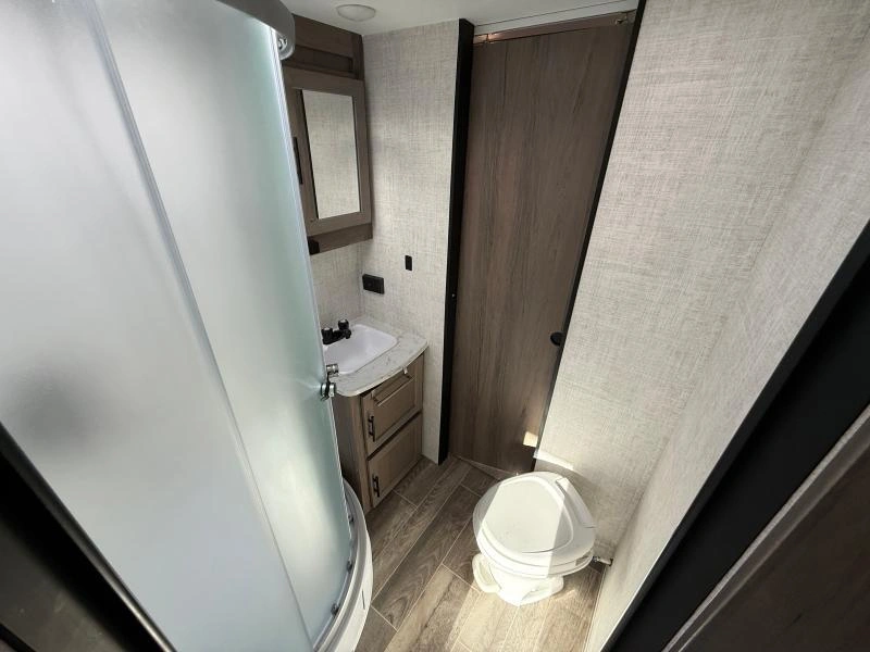 2022 Gulfstream Ameri-lite 236rl alt