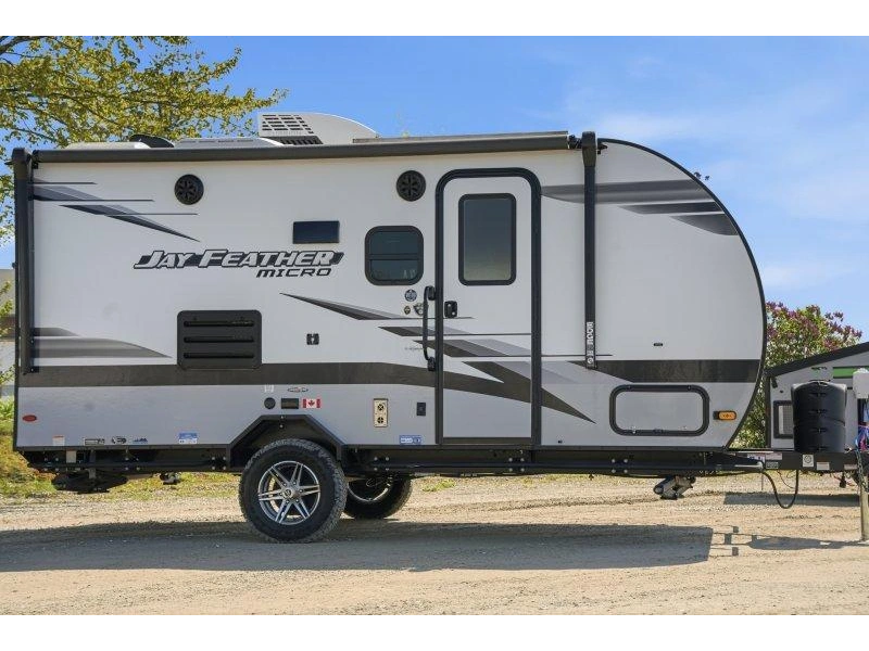 Jayco Jay Feather 171bh 2022 alt