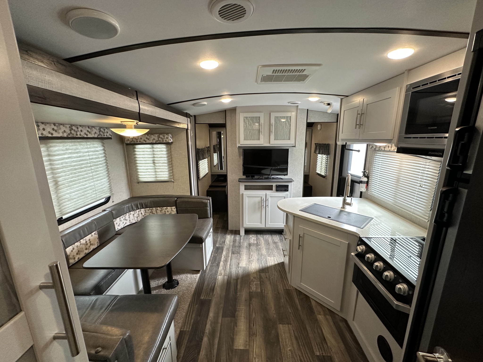 2019 Keystone RV Bullet 22RBP thumbnail 37