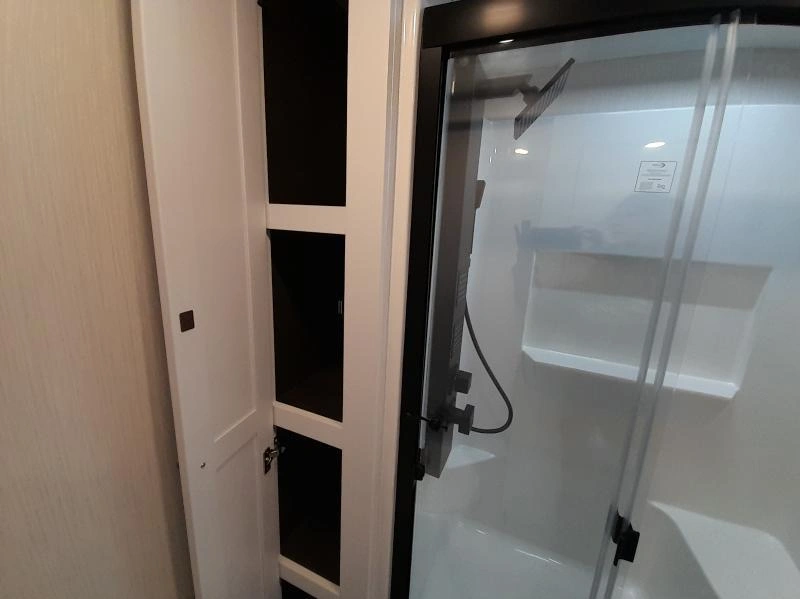 Forest River Cedar Creek 3525lf 2024 alt