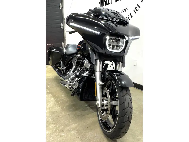 2024 Harley-Davidson STREET GLIDE FLHX thumbnail 2