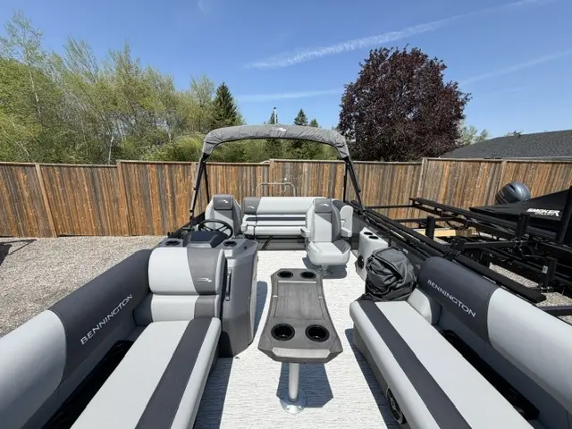 2026 Bennington Marine 20 S Swingback thumbnail 5