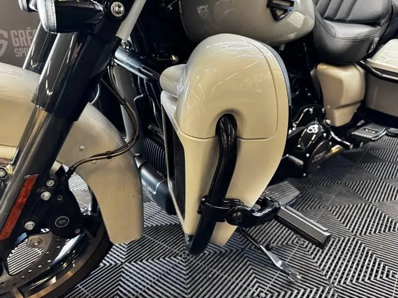 2020 Harley-Davidson FLHTKSE CVO ULTRA LTD ABS 117 thumbnail 19