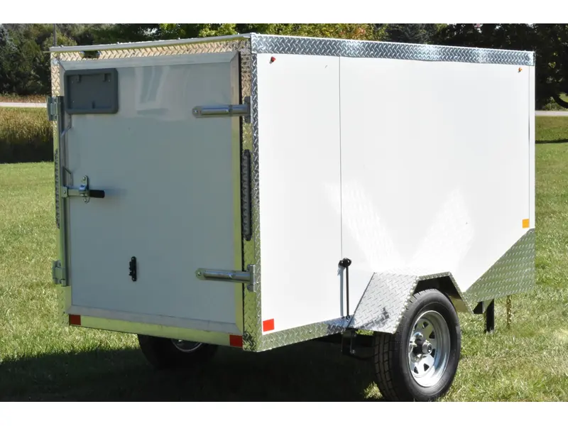 2026 Rhino Galvanized Enclosed 4' x 8' SA
