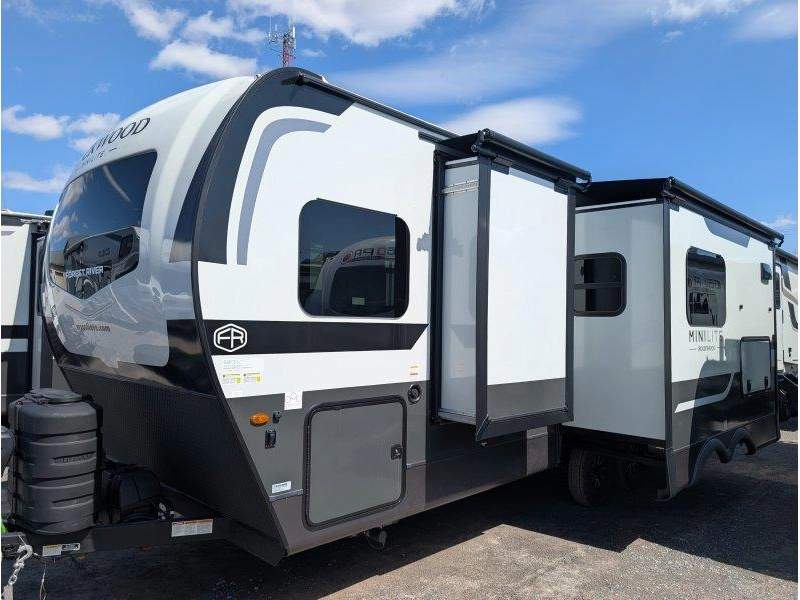 Forest River Rockwood Mini Lite 2522fb 2026 alt