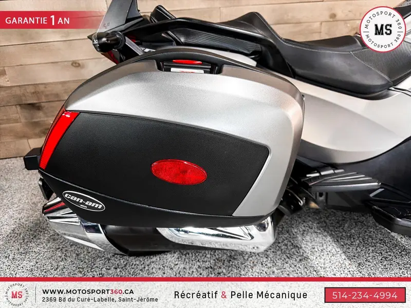 2014 Can-Am SPYDER ST LIMITED PERLE RARE !!! TRÈS BAS KM ! thumbnail 8