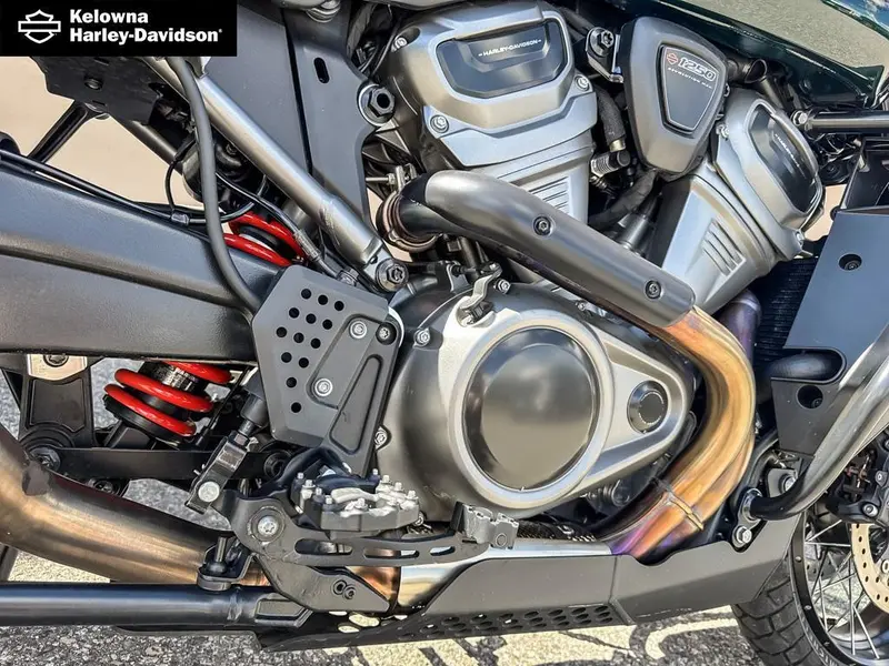 2024 Harley-Davidson RA1250S - Pan America™ 1250 Special thumbnail 17