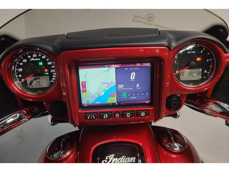 2019 Indian Motorcycle CHIEFTAIN LIMITED thumbnail 10