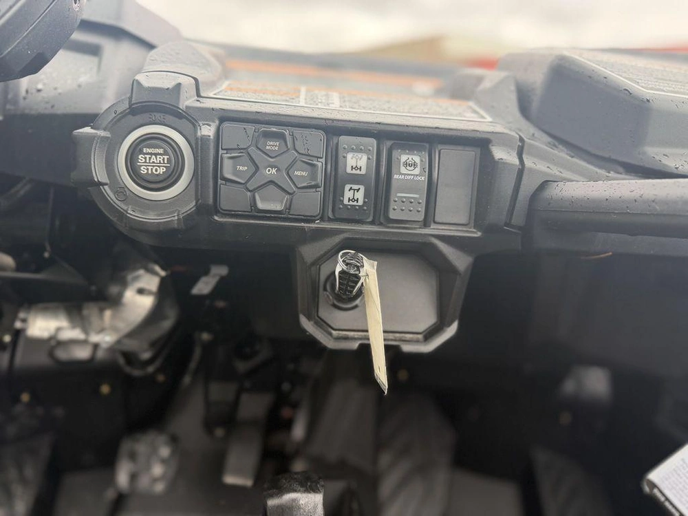 2026 Can-am Commander Xt 1000r alt