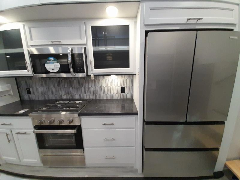 Forest River Cedar Creek 380rl 2024 alt