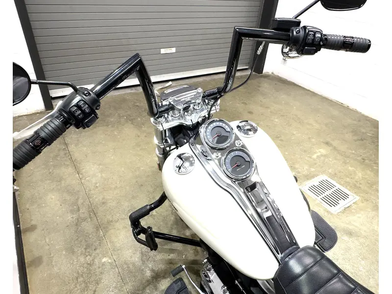2018 Harley-Davidson LOW RIDER FXLR thumbnail 5