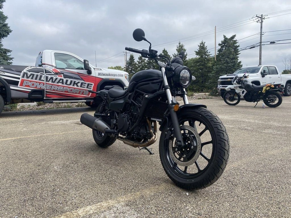 2025 Kawasaki Eliminator® alt