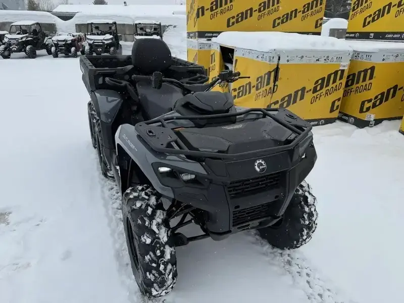 2026 Can-Am OUTLANDER MAX 700 6X6 DPS thumbnail 5