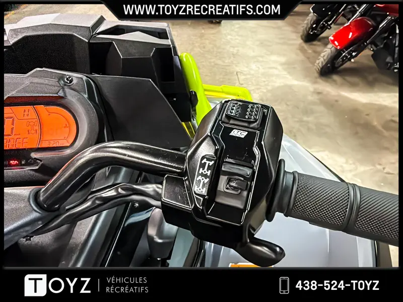2020 Can-Am OUTLANDER XMR 850 thumbnail 10