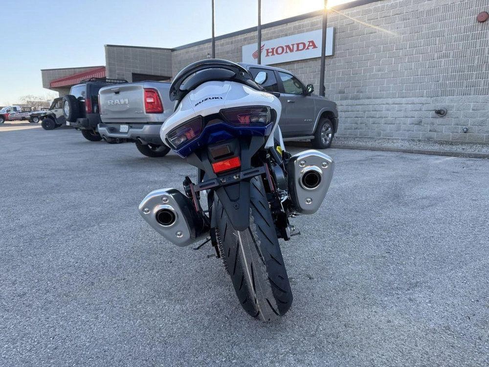 2026 Suzuki Hayabusa alt