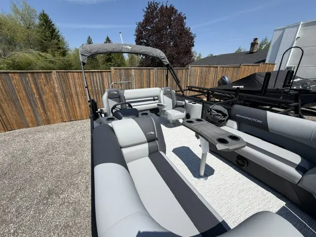 2026 Bennington Marine 20 S Swingback thumbnail 6