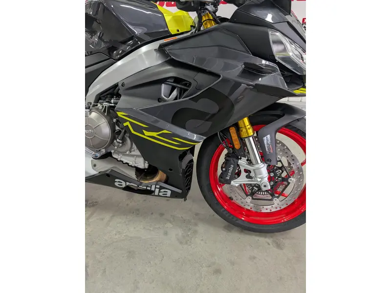 2026 Aprilia RS 660 thumbnail 6