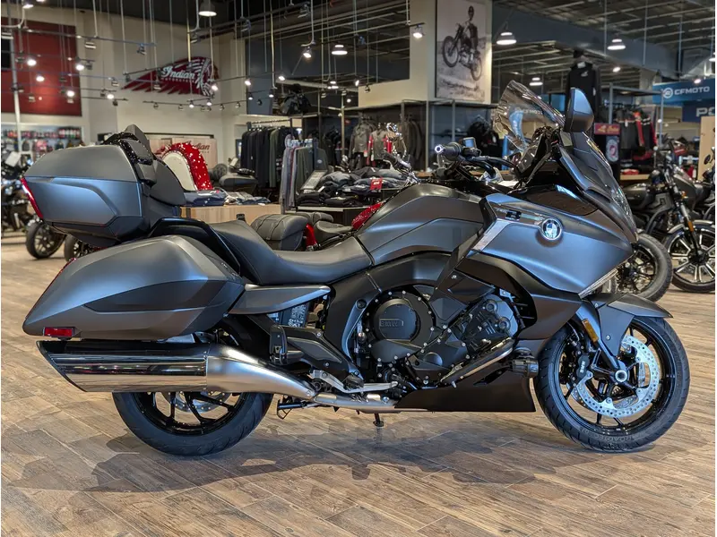 2026 BMW K 1600 Grand America // Mineral Grey Metallic Matte thumbnail 2