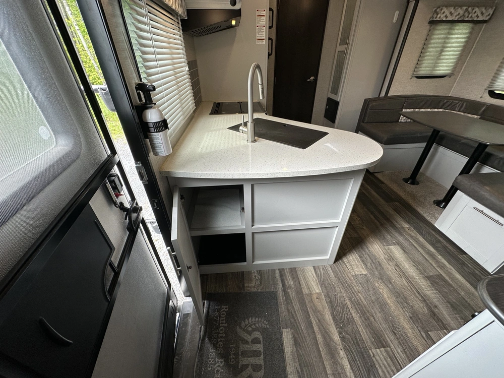Keystone Rv Bullet 22rbp 2019 alt