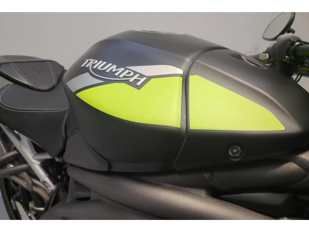 2020 Triumph Speed Triple Rs Abs alt