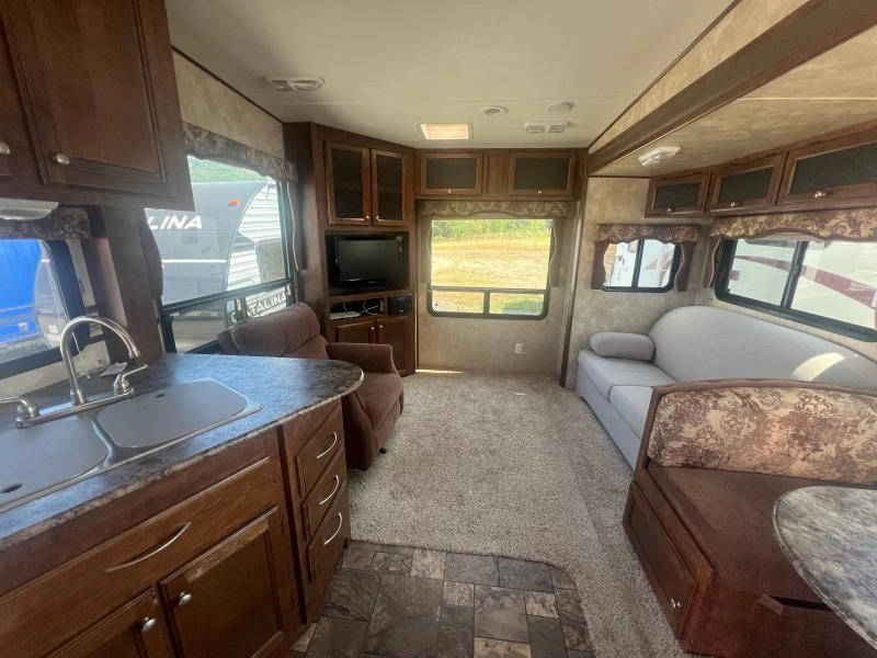 Coachmen Chaparral 274rls 2013 alt