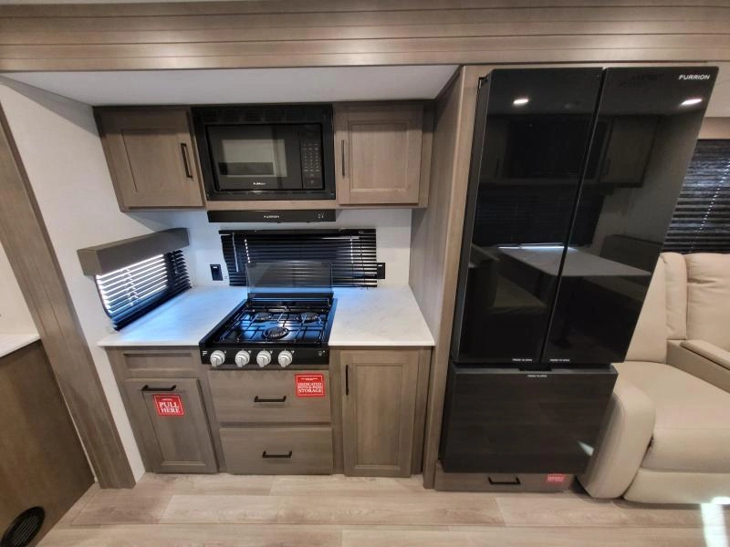 Grand Design Transcend 25mlx 2026 alt