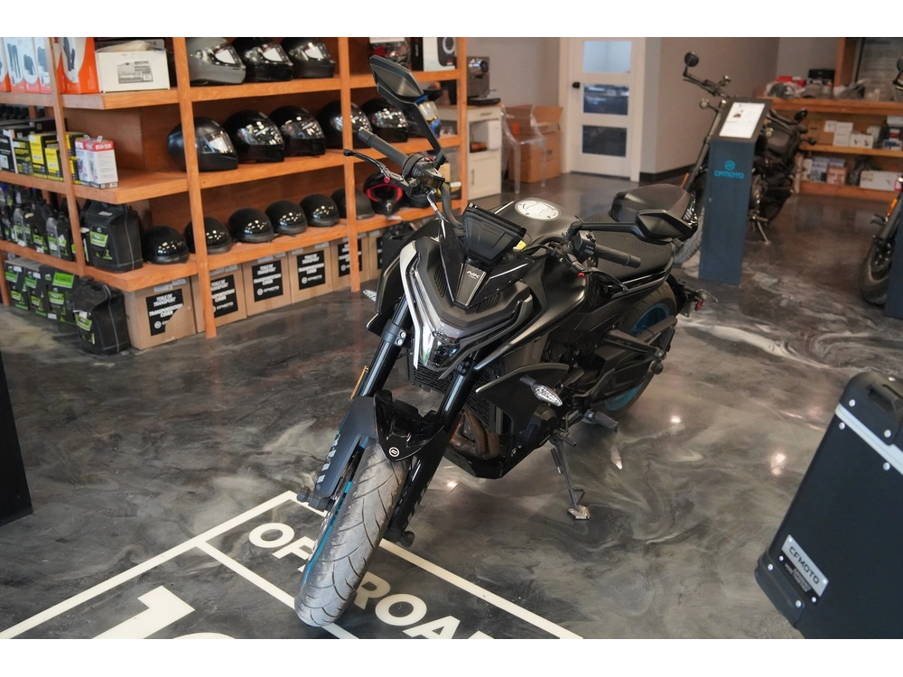 Cfmoto 800nk 2024 alt