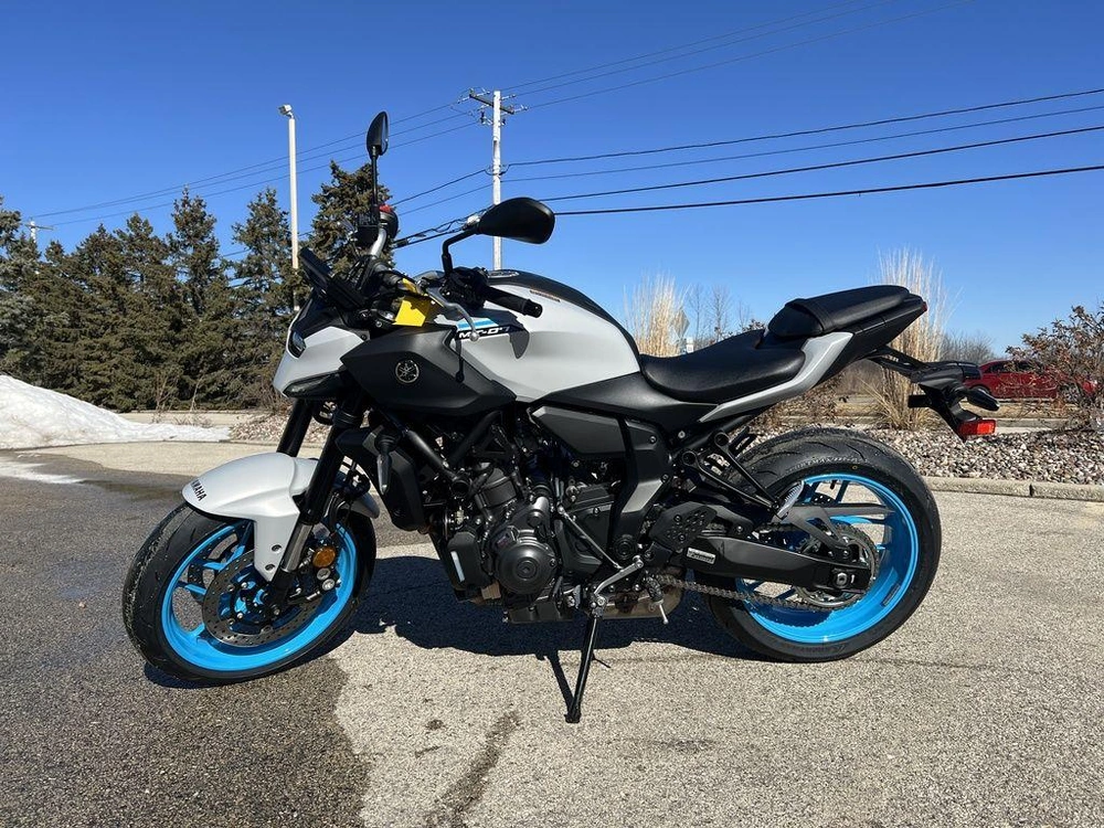 2026 Yamaha Mt-07 alt