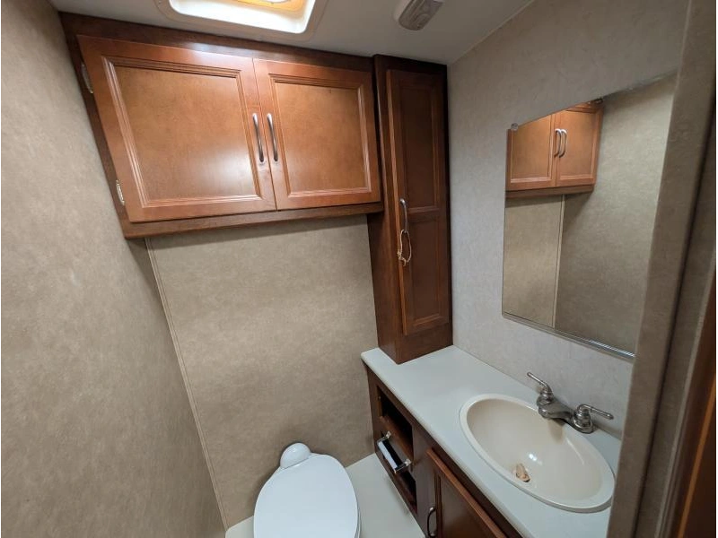 Coachmen Pursuit 31db 2014 alt