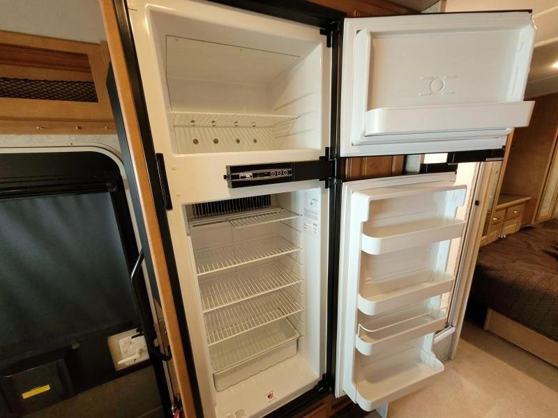Itasca Sunstar Lx 30t 2016 alt