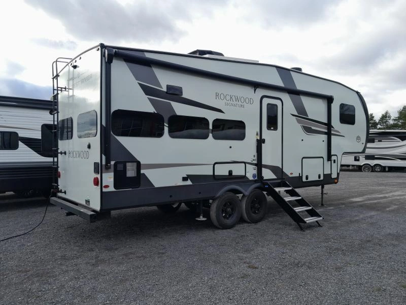 Forest River Rockwood Signature 301rks 2025 alt