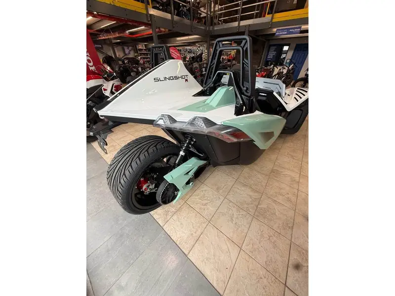 Polaris Slingshot R AUTODRIVE 2026