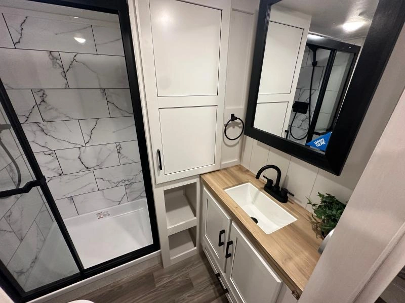Jayco Eagle 27mlc 2027 alt