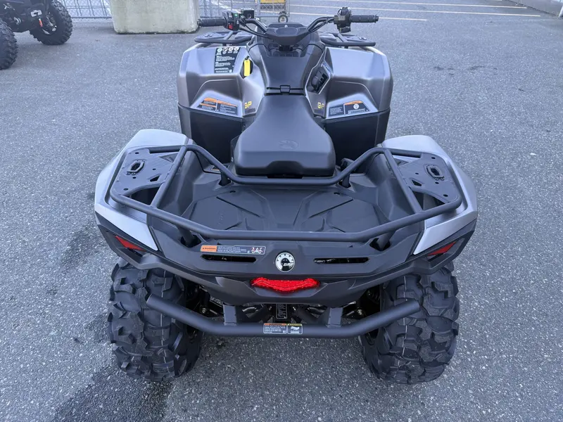 2026 Can-Am OUTLANDER XT 700 thumbnail 6