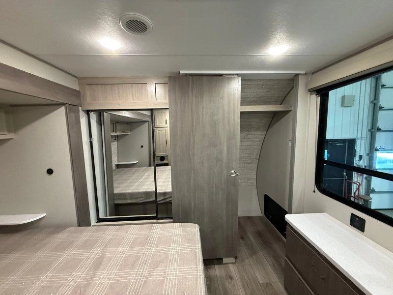 2026 Coachmen Catalina 323maze alt
