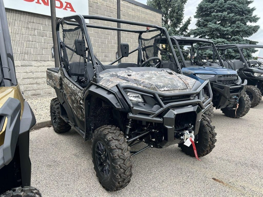 2025 Honda Pioneer 1000 Forest alt
