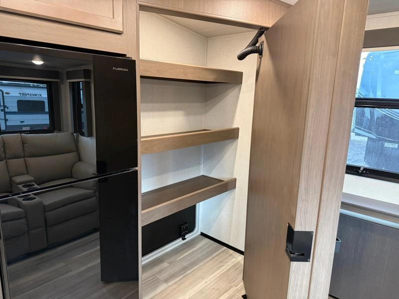 Keystone Rv Cougar 2400re 2026 alt