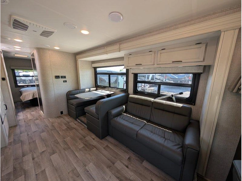 2023 Entegra Odyssey 29v alt