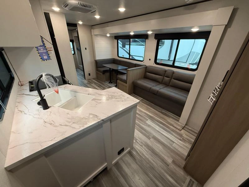 2026 Jayco Jayflight 325bht alt