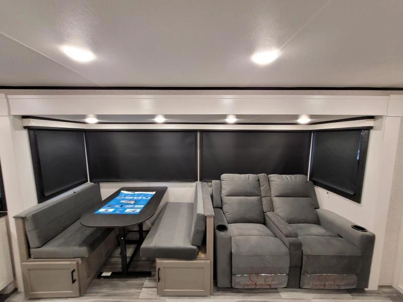 Jayco Jay Feather 27mk 2025 alt