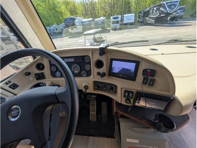 Fleetwood Expedition 38b 2012 alt