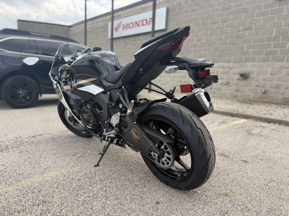 2026 Kawasaki Ninja® Zx™-6r alt