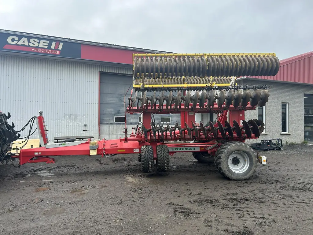 POTTINGER Terradisc 8001T 2022