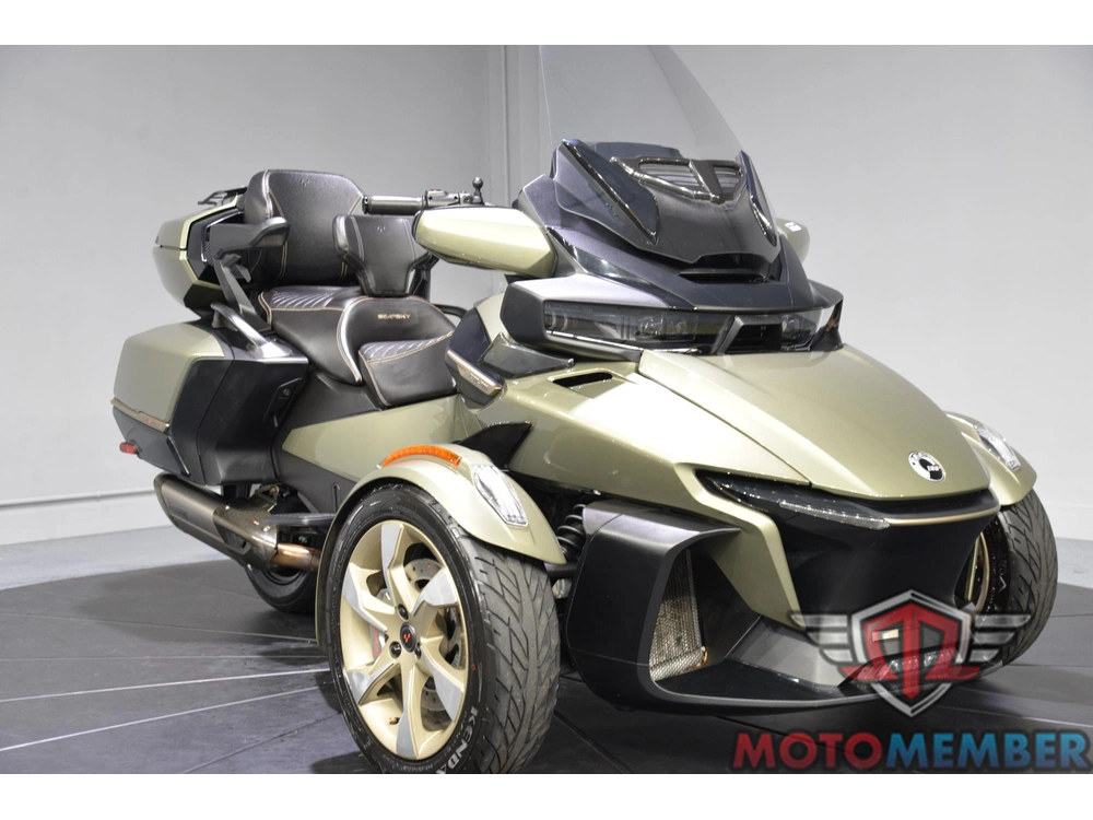 2021 Can-am Spyder Rt Sea-to-sky alt